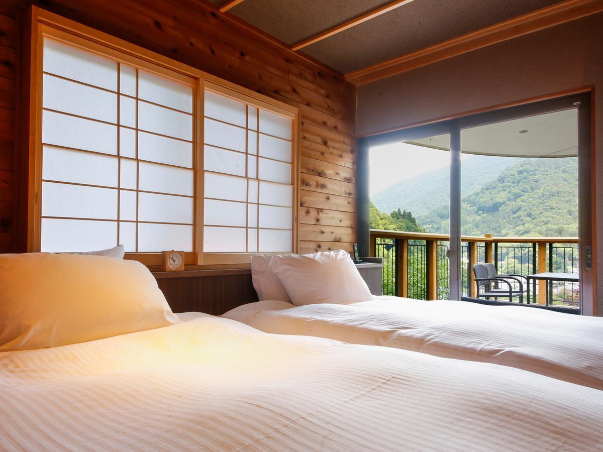 อะซัง โคะโตะนะมิ Hotel Manno ภายนอก รูปภาพ