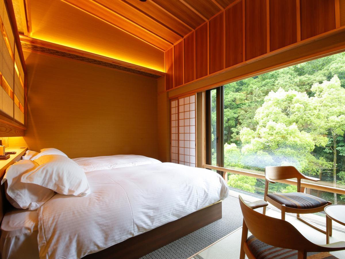 อะซัง โคะโตะนะมิ Hotel Manno ภายนอก รูปภาพ