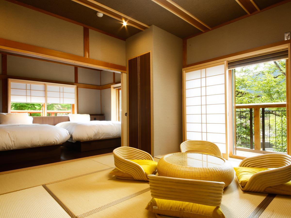 อะซัง โคะโตะนะมิ Hotel Manno ภายนอก รูปภาพ